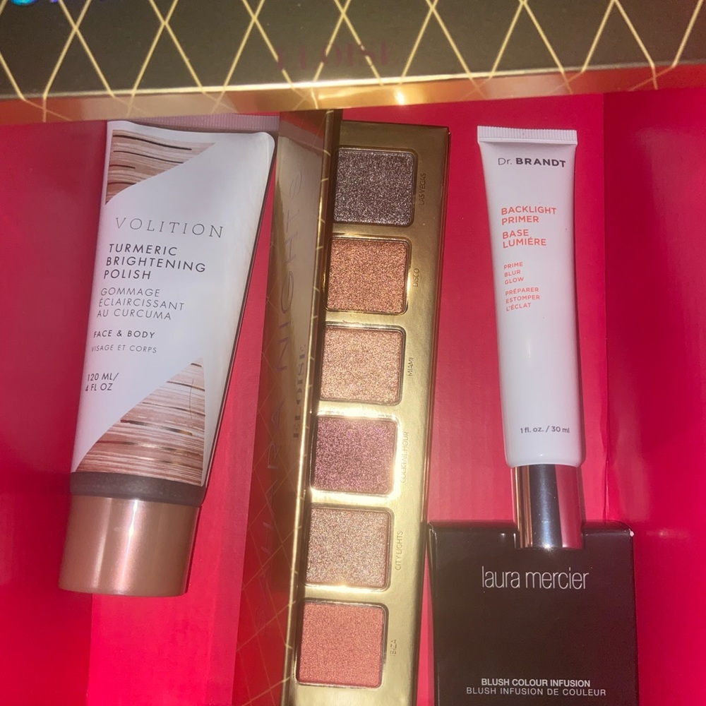 #Makeup, #Blush, #Primer, #Scrub